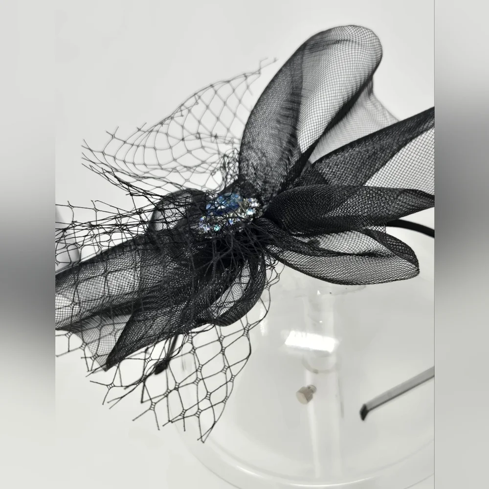 VINTAGE HANDMADE FASCINATOR HEADBAND BLACK TULLE BLUE RHINESTONE BROOCH DIY